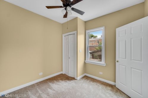 6950 Prairie Ave, Chicago IL  60637-4636 exterior