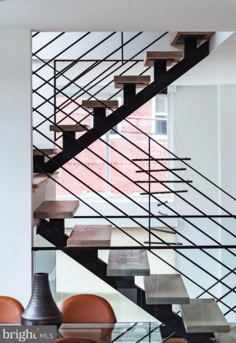 2620 Hagert St, Philadelphia PA 19125-1617 exterior