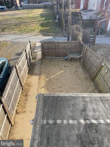 353 Ann St, Lancaster PA 17602-4321 exterior