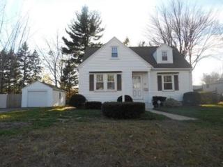 48 Claire St, Chicopee, MA 01020-3302