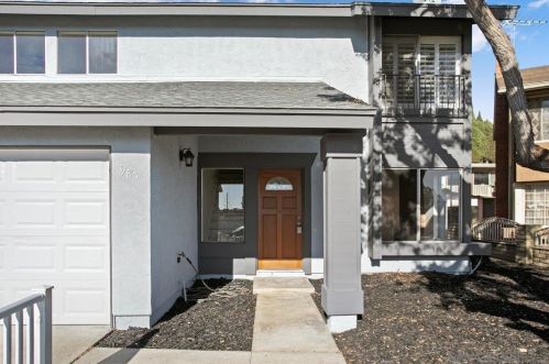 985 Caleb Ct, San Diego, CA 92154-2306