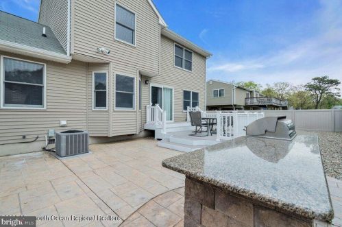 238 Pt Pleasant Ave, Berkeley Township NJ 08721-1354 exterior