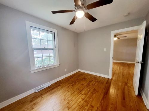 5549 Connecticut St, Saint Louis MO 63116-1904 exterior