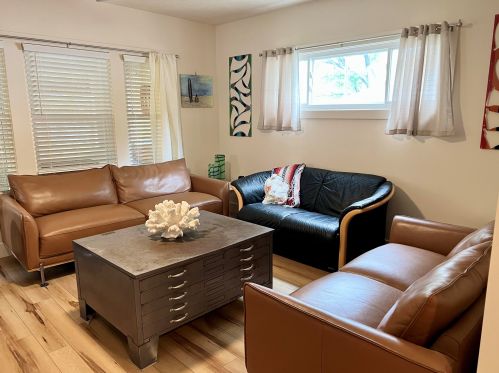 1172 Dale Ave, Meskegon MI 49441-2209 exterior