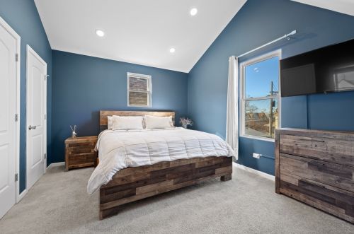 2038 Kildare Ave, Chicago IL 60803-2105 exterior