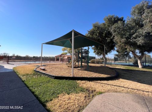 2341 Emerald Lake Ct, Tucson AZ  85749-7925 exterior