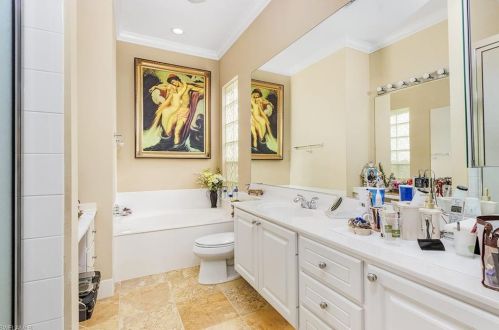 7804 Orvieto Ct, Naples FL 34114-2626 exterior