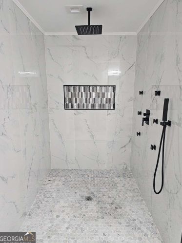 3584 Collier Dr, Atlanta GA  30331-1530 exterior