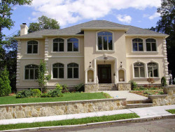 14 Cottonwood Rd, Newton, MA 02459-3112