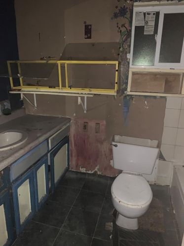 900 1st St, Turlock CA  95380-6021 exterior