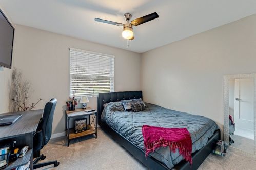 1521 Greendale Dr, Pittsburgh PA  15239-1143 exterior