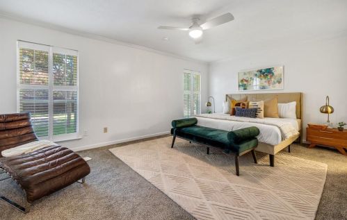 10137 Fieldfare Ct, Dallas TX 75229-6220 exterior