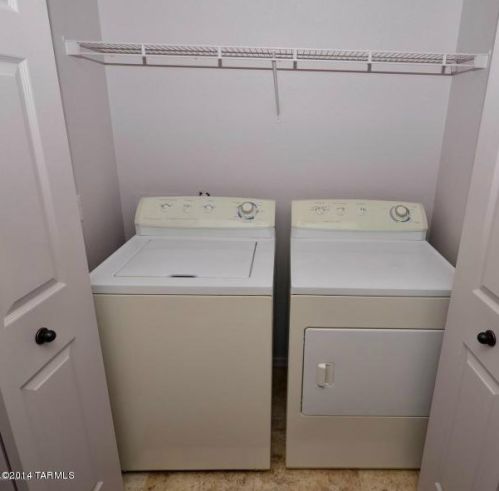 7050 Sunrise Dr, Tucson AZ 16105-1317 exterior