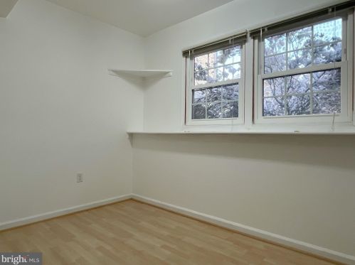 13 Forest Landing Ct, Rockville MD 20850-3925 exterior