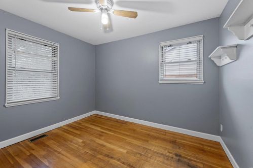 7384 Sharp Ave, Saint Louis MO 63116-3040 exterior