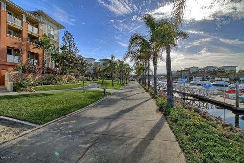 1407 Windshore Way, Oxnard, CA 93035-1405