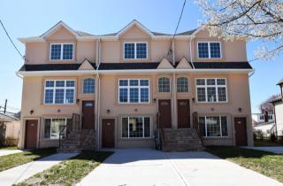 294 Garretson Ave, Staten Island NY  10305-1236 exterior