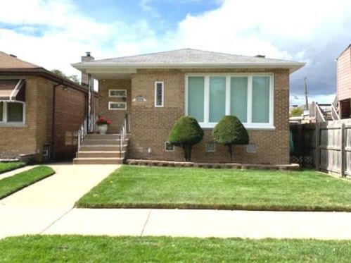 9806 Escanaba Ave, Chicago, IL 60617-5464