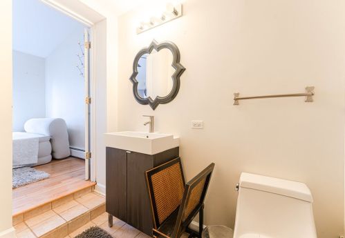 9704 Central Park Ave, Chicago IL 60805-3003 exterior