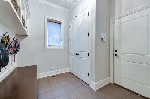 403 North St, Itasca IL 60143-1626 exterior