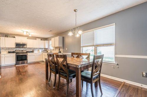 2948 Meadow Point Dr, Lithonia GA 30039-7767 exterior