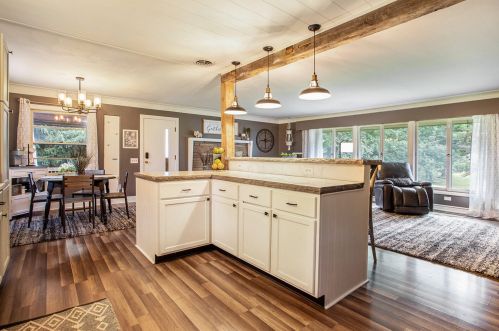 2089 9 St, Kalamazoo MI 49009-8552 exterior