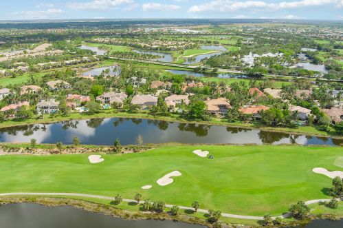 3855 Isla Del Sol Way, Naples FL  34114-9484 exterior