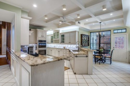 12524 Degas Ln, Dallas TX 75230-1752 exterior