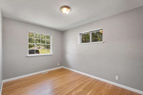 3919 Southern Aire Dr, Saint Louis MO 63125-4440 exterior