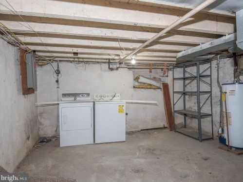 824 Chestnut St, Lancaster PA  17602-3128 exterior