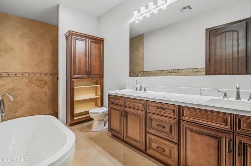 36648 27th Ave, Phoenix AZ 85086-8747 exterior