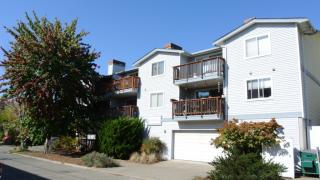 7000 Cleopatra Pl, Seattle WA  98117-4959 exterior