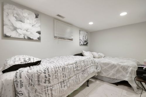 3501 Le Moyne St, Chicago IL  60651-2210 exterior