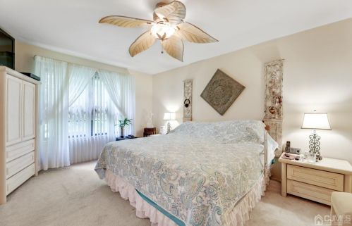 81 Pheasant Run, Edison NJ 08820-2943 exterior