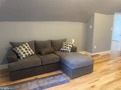 1003 49th St, Philadelphia PA  19143-3405 exterior