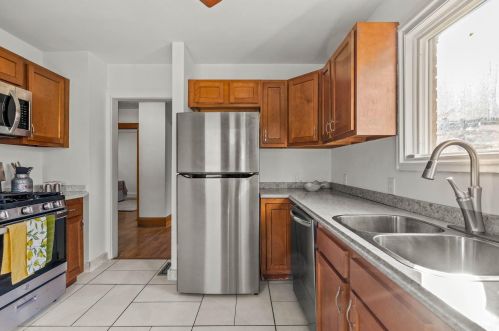 3245 45th St, Milwaukee WI  53219-4816 exterior