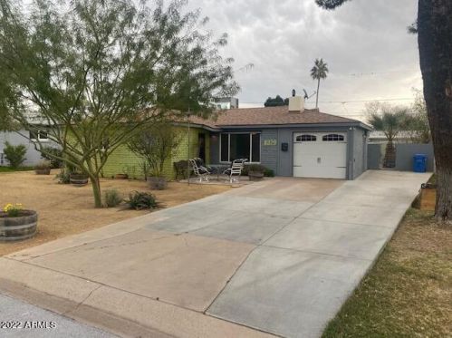 8329 5 St, Phoenix AZ 85040-8707 exterior