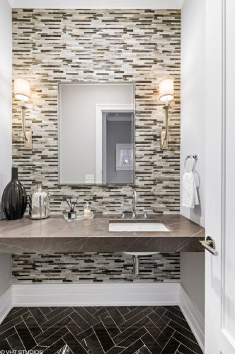 1508 Byron St, Chicago IL 60618-3709 exterior