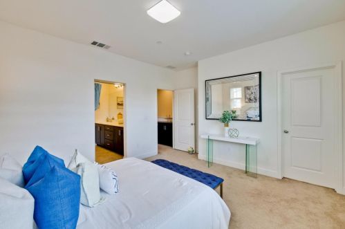 1924 Lee Way, Milpitas CA 95035-9014 exterior