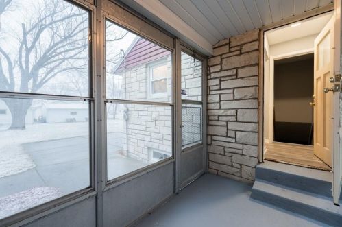 9504 Palmetto Ave, Milwaukee WI  53222-1558 exterior