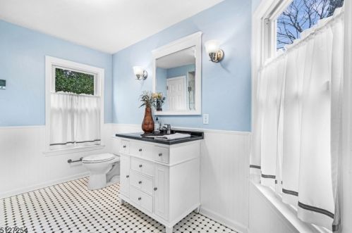 303 Prospect St, Westfield NJ 07090-4242 exterior