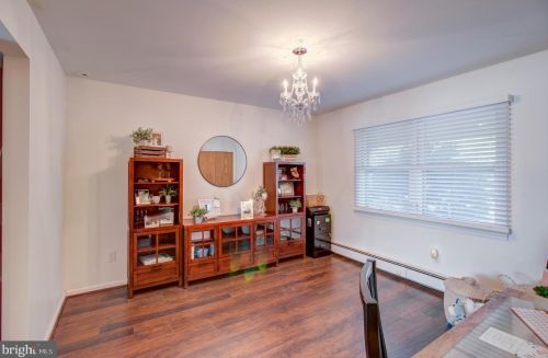 200 Applegate Dr, Trenton NJ 08690-1303 exterior