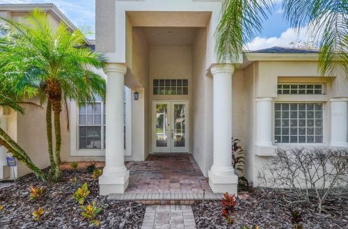 16346 Ashington Park Dr, Tampa FL 33647-2639 exterior