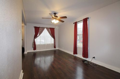 509 Bullock St, Denison TX  75020-6805 exterior