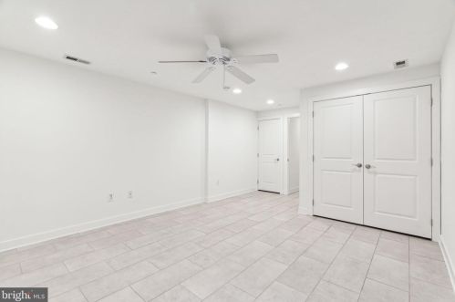 755 20th St, Philadelphia PA  19130-2003 exterior