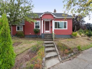 5924 Houghton St, Portland OR  97217-7158 exterior