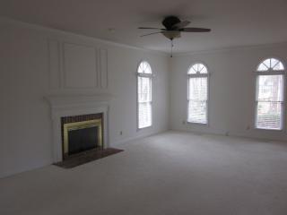 201 King George Loop, Cary NC  27511-6338 exterior