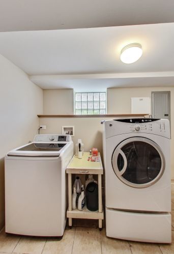 6221 Kildare Ave, Chicago IL 60803-2109 exterior