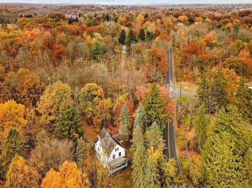 34 Webb Rd, Middletown NY 10940-6535 exterior