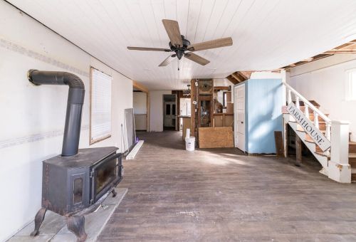 524 Forrest St, Wayland MI 49348-1198 exterior